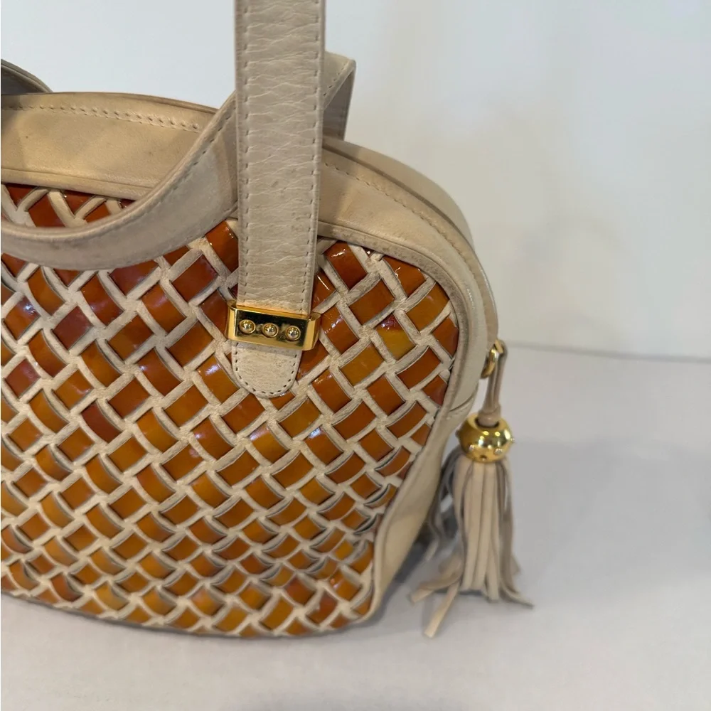 Bally Vintage Tan and Cream Woven Leather Bag - Picture 10 of 14